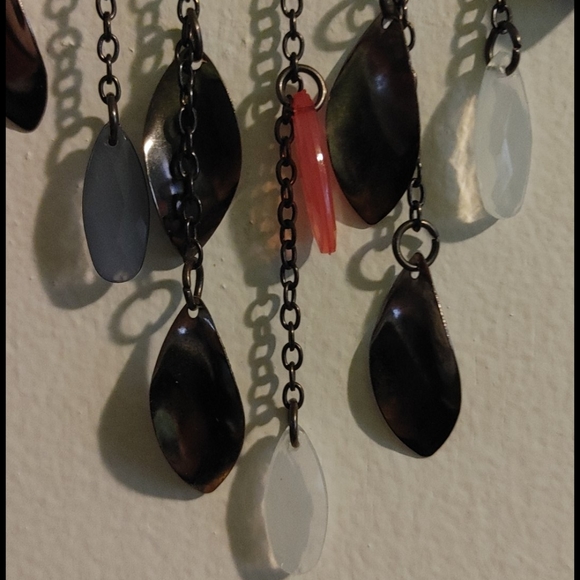 Necklace - Picture 2 of 2